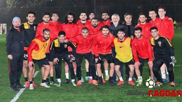 Başkan Başdeğirmen'den amatör futbola destek müjdesi