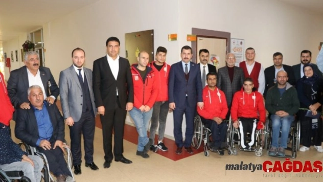 Başkan Baydilli engelli vatandaşları unutmadı