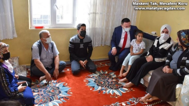 Başkan Beyoğlu, ev ziyaretlerine devam ediyor