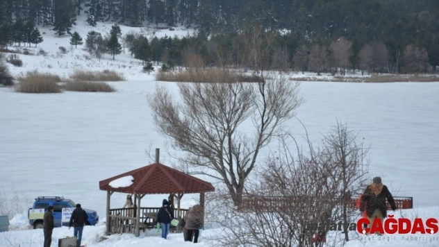 Başkan Biçer: 'Gölcük Krater Gölü, kar ve orman manzarasıyla ayrı bir güzel'