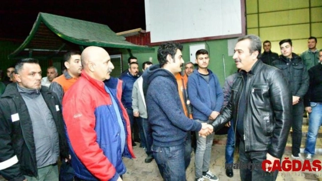 Başkan Çetin: 'Biz herkesin hizmetkarıyız'