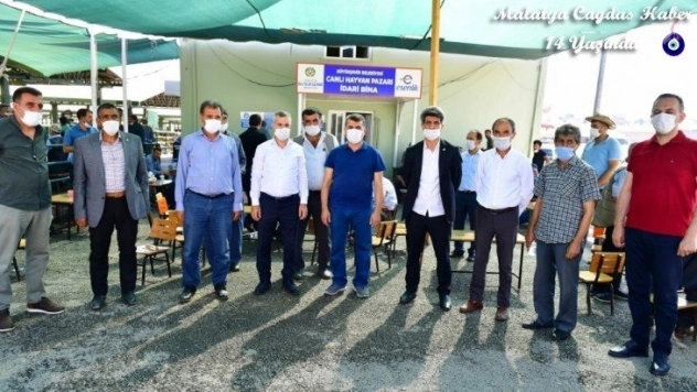 Başkan Çınar, Yetiştiricilerin taleplerini dinledi