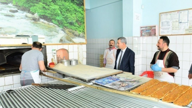 Başkan Çınar, esnaf ve vatandaşlarla buluştu