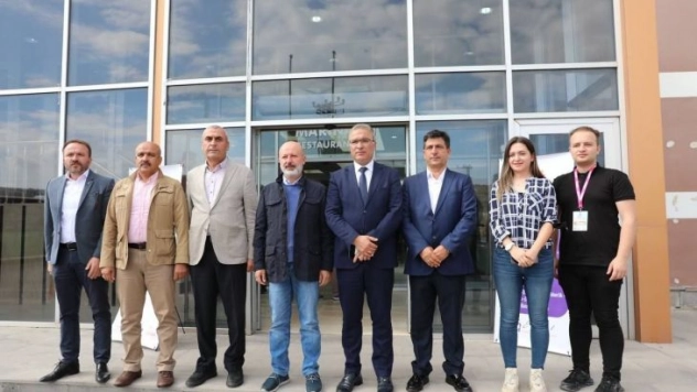 Başkan Çolakbayrakdar'dan gençlere müjde