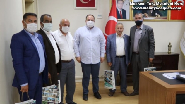 Başkan Ekinci muhtarlarla bir araya geldi