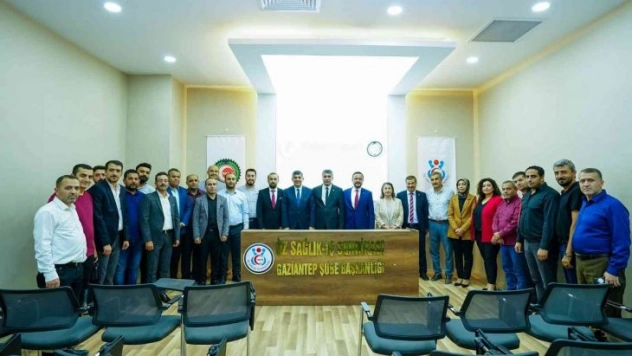 Başkan Fadıloğlu sendika temsilcilerini ziyaret etti