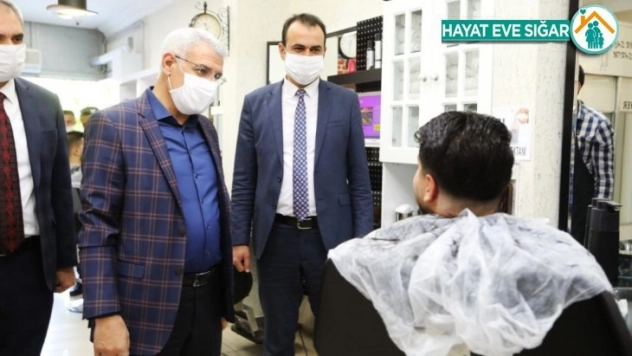 Güder, berber ve kuaförleri ziyaret etti