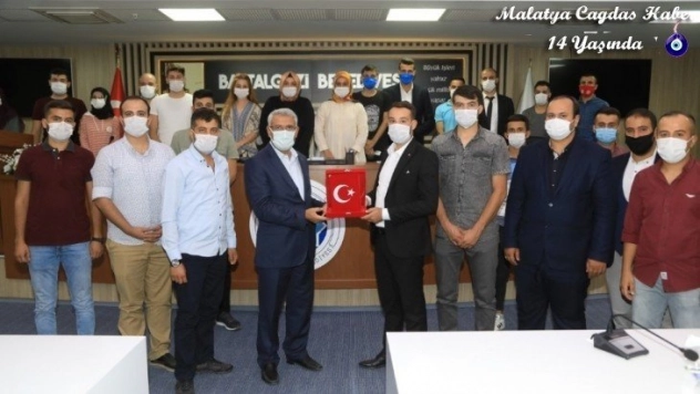 Başkan Güder'den gençlik vurgusu