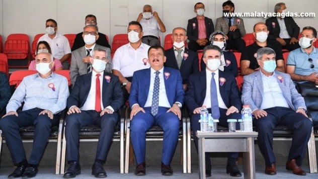 Başkan Gürkan, İlköğretim Haftası Etkinliklerine Katıldı