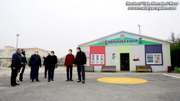 Başkan Gürkan Mersedes Kadir Trafik Eğitim Parkını inceledi