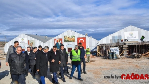 Başkan Gürkan, Yeni Kongre ve Fuar Merkezi inşaat alanını inceledi