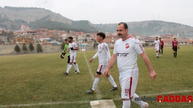 Başkan Kavaklıgil, ilk maçına çıktı