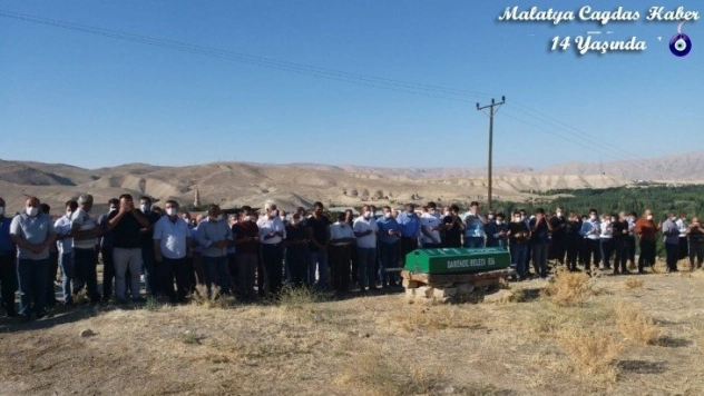 Başkan Kaya gözyaşlarıyla defnedildi