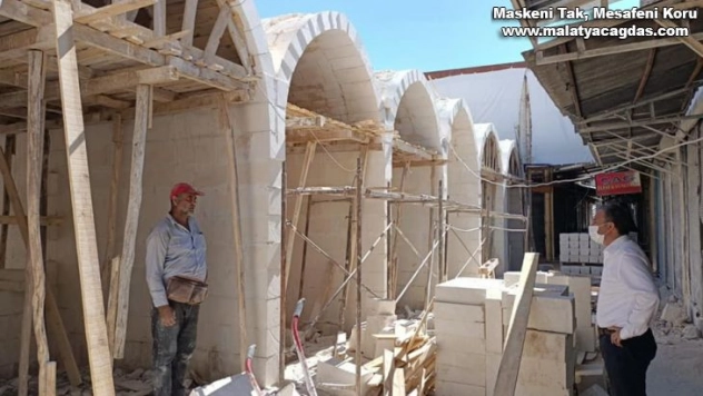 Başkan Kılınç, tarihi Adıyaman Çarşısı'ndaki çalışmaları inceledi