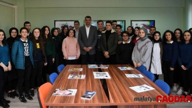 Başkan Kocaman, gençlerle buluşuyor