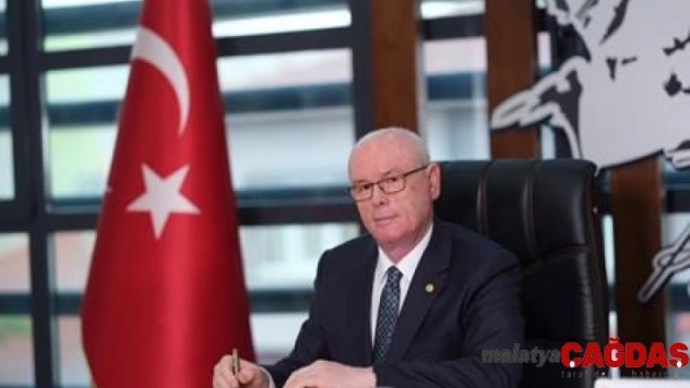 Başkan Kurt Gazeteciler Günü'nü kutladı