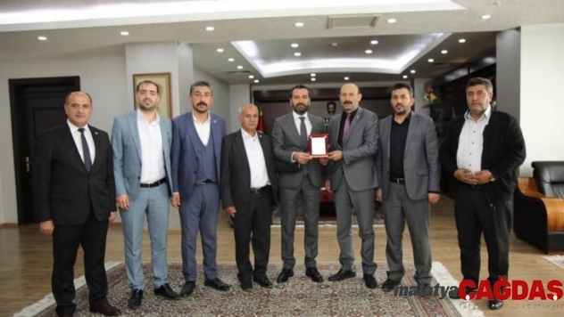 Başkan Şerifoğulları'Muhtarlarımızla aramızda gönül köprüleri kurduk'