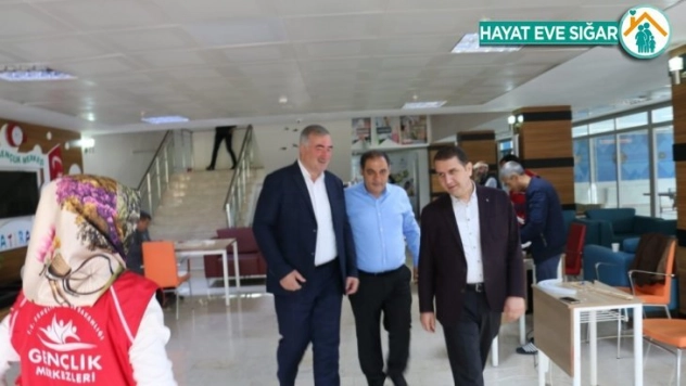 Başkan Turanlı, gençleri tebrik etti