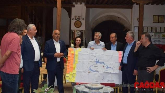 Başkanlar Arapgir'de Fırat'ı konuştu