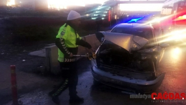 Başkent'te trafik kazası: 3 yaralı