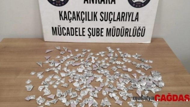 Başkentte 300 adet yasaklı doğum kontrol hapı ele geçirildi