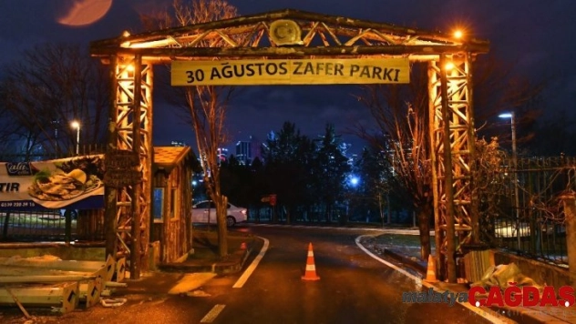 Başkentte ışıklandırma çalışmaları sürüyor