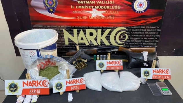 Batman merkezli 6 ilde uyuşturucu satıcılarına operasyon: 60 gözaltı