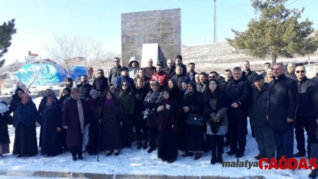 Batman Şehit ve Gazi Aileleri Derneği Dumlu şehitlerini andı