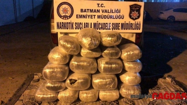 Batman'da 135 kilogram esrar ele geçirildi