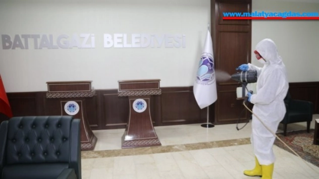 Battalgazi Belediye binası dezenfekte edildi