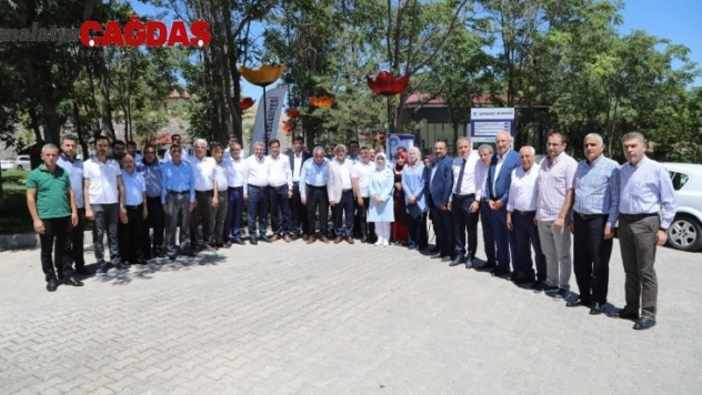 Battalgazi Belediye Meclisinde AK Parti gurubu toplandı