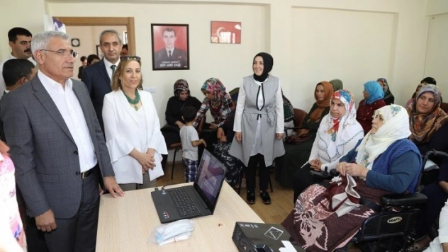 Kanser taraması hakkında bilgilendirme toplantısı yaptı