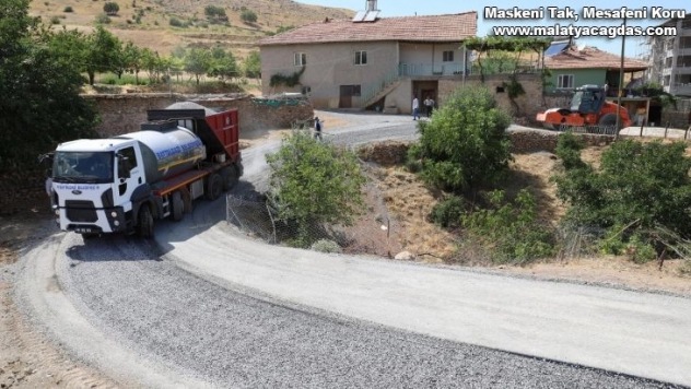 10 kilometrelik sathi kaplama çalışması