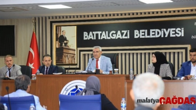 Battalgazi Belediyesi stratejik planı görüşülerek onaylandı