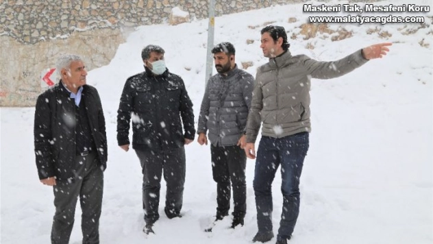 Battalgazi'de karla mücadele 500 personel ile yürütülüyor