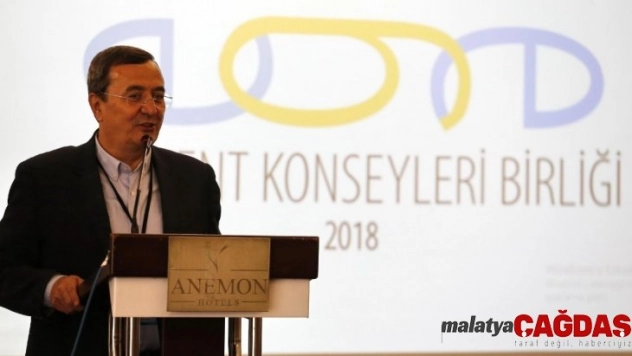 Batur, Ege Kent Konseyleri Birliğinin genel kuruluna katıldı