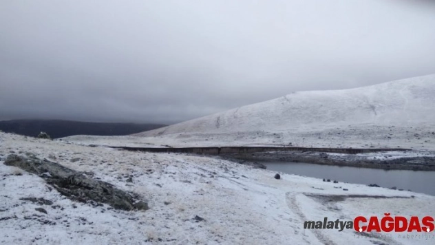 Bayburt'ta karla karışık yağmur bekleniyor
