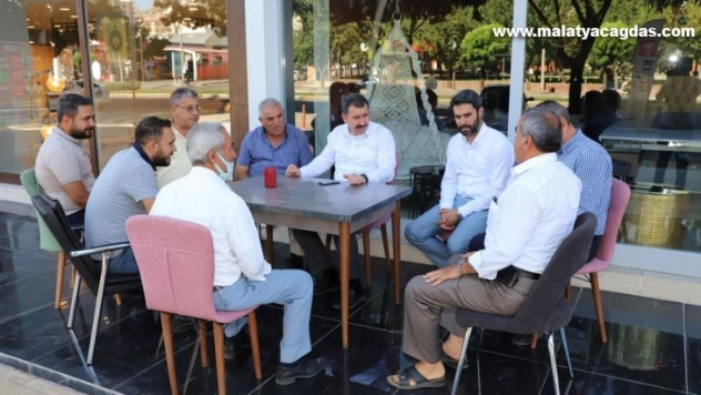 Baydilli esnaf ve vatandaşlarla bir araya geldi