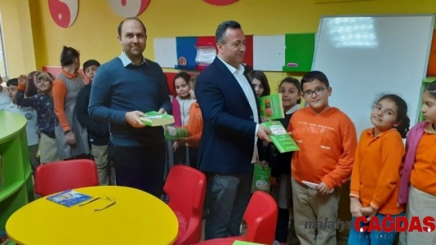 Bayraklı'daki okullarda Kur'an-ı Kerim eğitimleri başladı