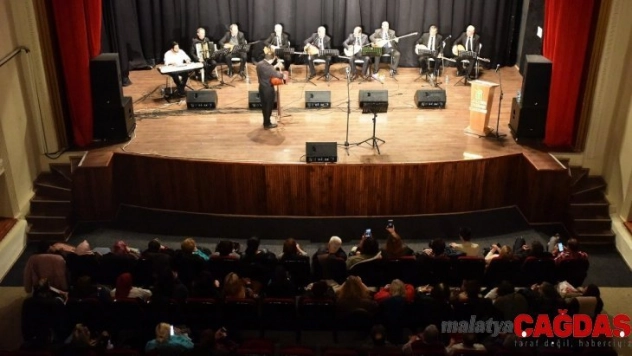 Belde evi kursiyerleri kulakların pasını sildi