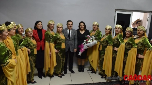 Belde Evi kursiyerlerinin yeni yıl coşkusu