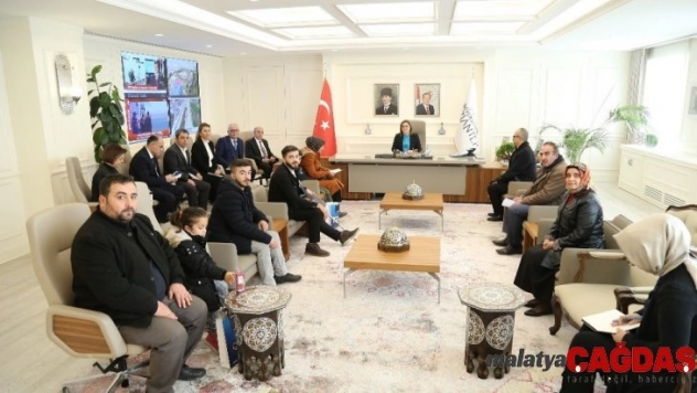 Belediye Başkanı Fatma Şahin halk buluşmasında