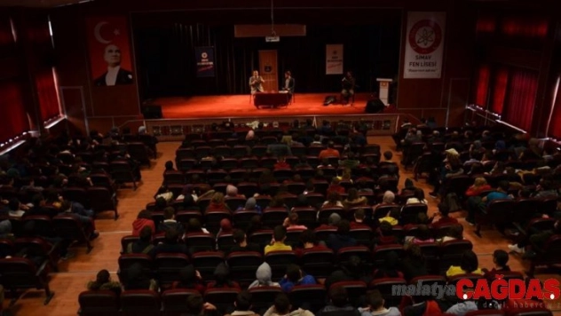 Belediye'den söyleşi ve müzik dinletisi etkinliği