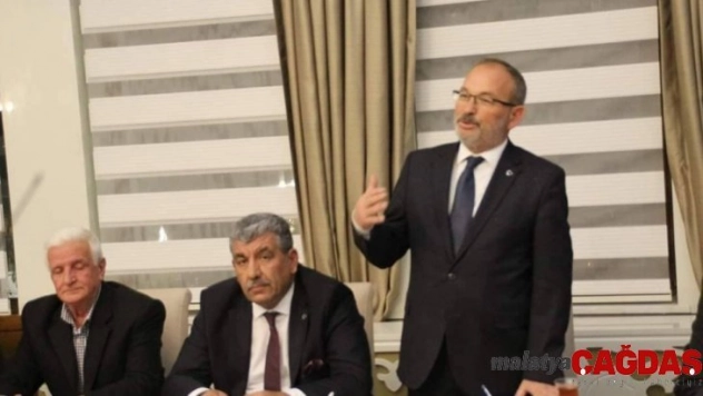 Belediye Kütahyaspor, futbol camiasıyla 'birlik beraberlik' toplantısı düzenledi