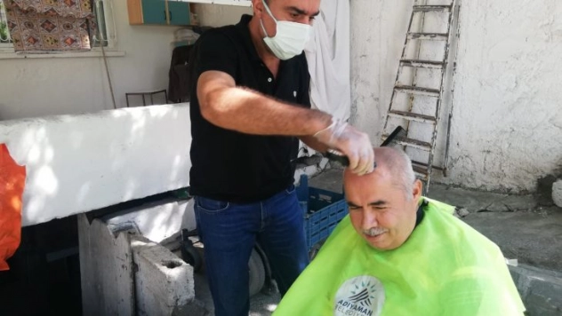 Belediyenin evde bakım hizmeti büyük ilgi görüyor