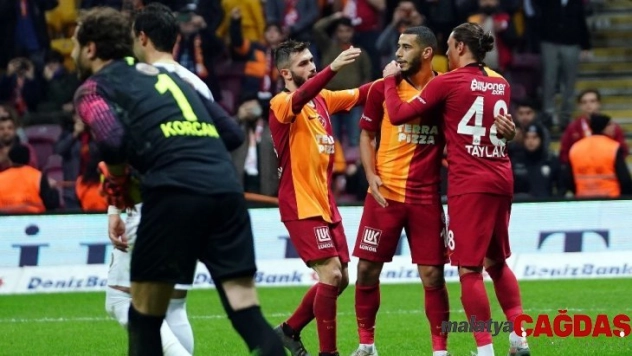 Belhanda'dan bu sezonki 4. gol