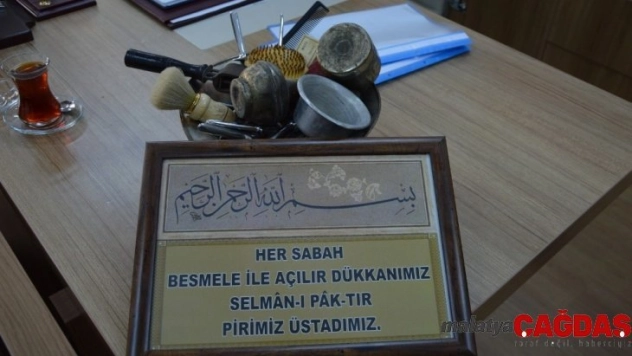 Berber Müzesi için 51 yıldır kullandığı malzemeleri bağışladı