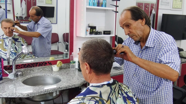 Berber Sabri Ölmez: ''Alın Teriyle Kazan, Başın Dik Yürü''