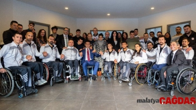 Beşiktaş'ta engeller ortadan kalkıyor