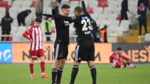 Beşiktaş'ta maç sonu büyük sevinç